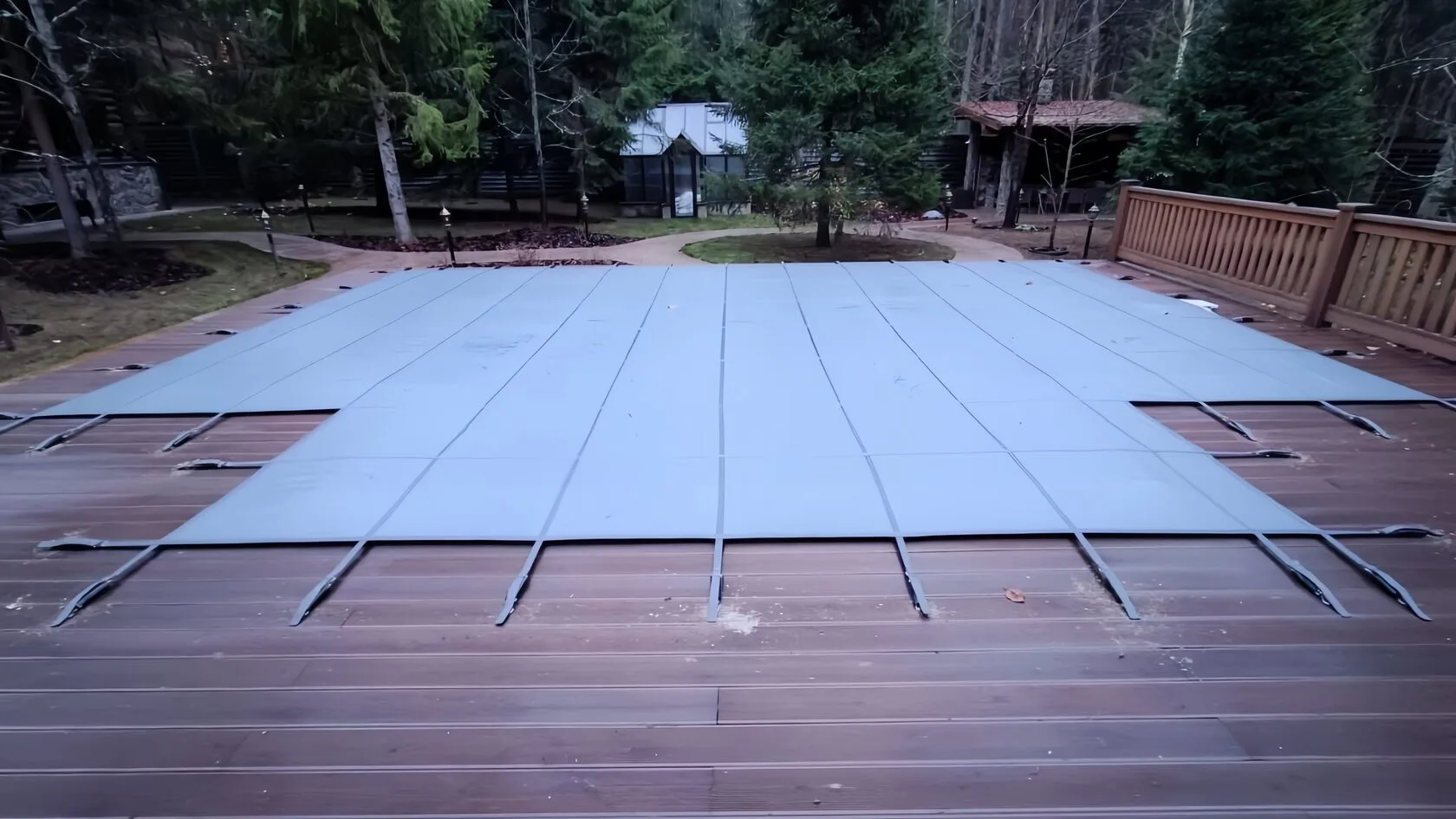 Покрывало для бассейна Laguna Cover Mesh в Ноябрьске