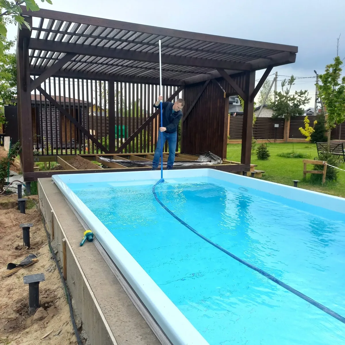 Копинговый бордюрный камень для бассейна Laguna в Ноябрьске